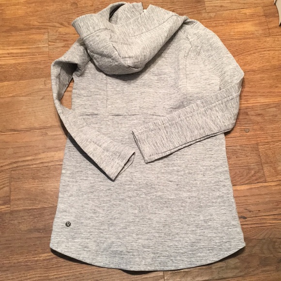 Lululemon going places Jacket Sz 6 - Picture 4 of 8